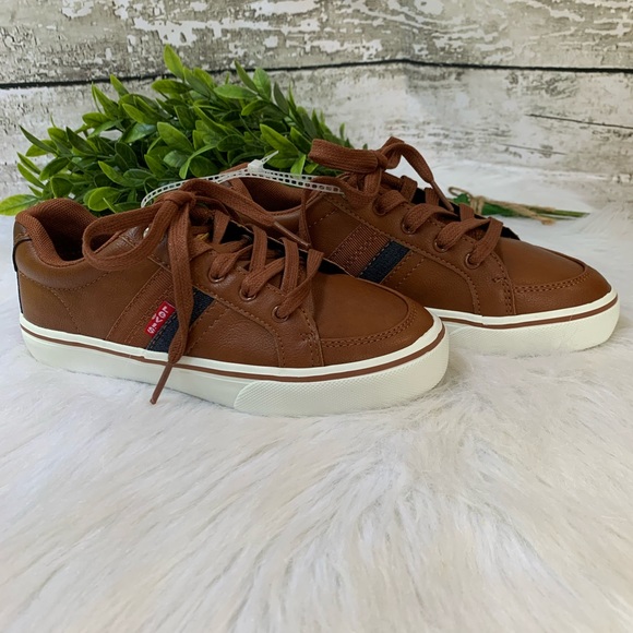 Levis Turner Nappa Brown Low Sneaker 